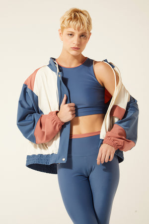 Jaka Loka Azul e Off