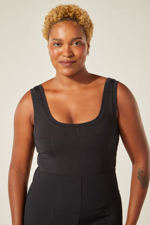 Macarena Bermudex Oricla Preto