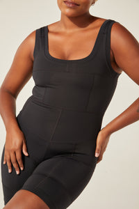 Macarena Bermudex Oricla Preto