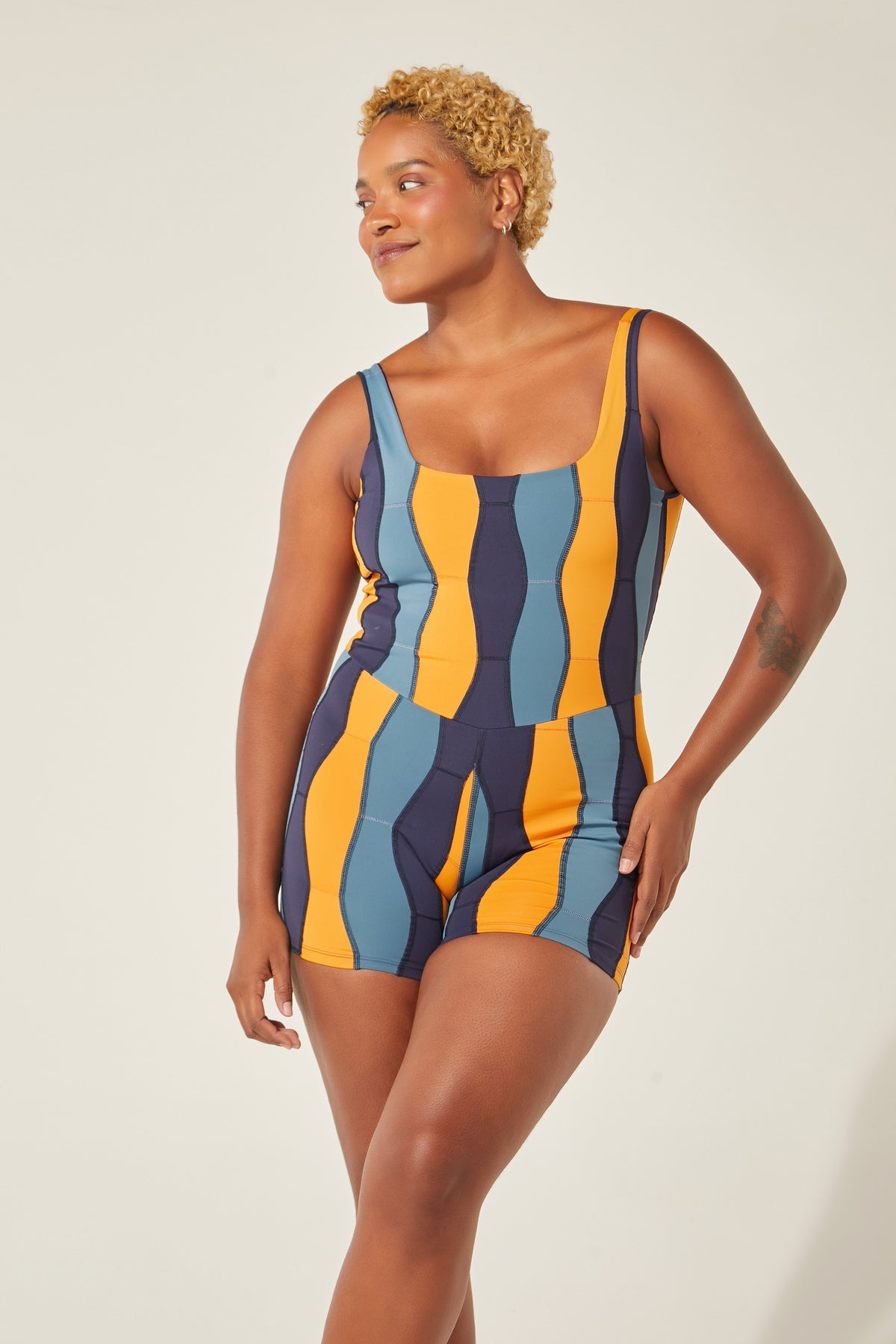 Macarena Shortudo Oricla Sicilia