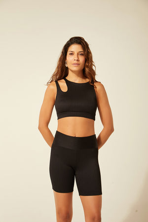 Bermudex Plissado Preto