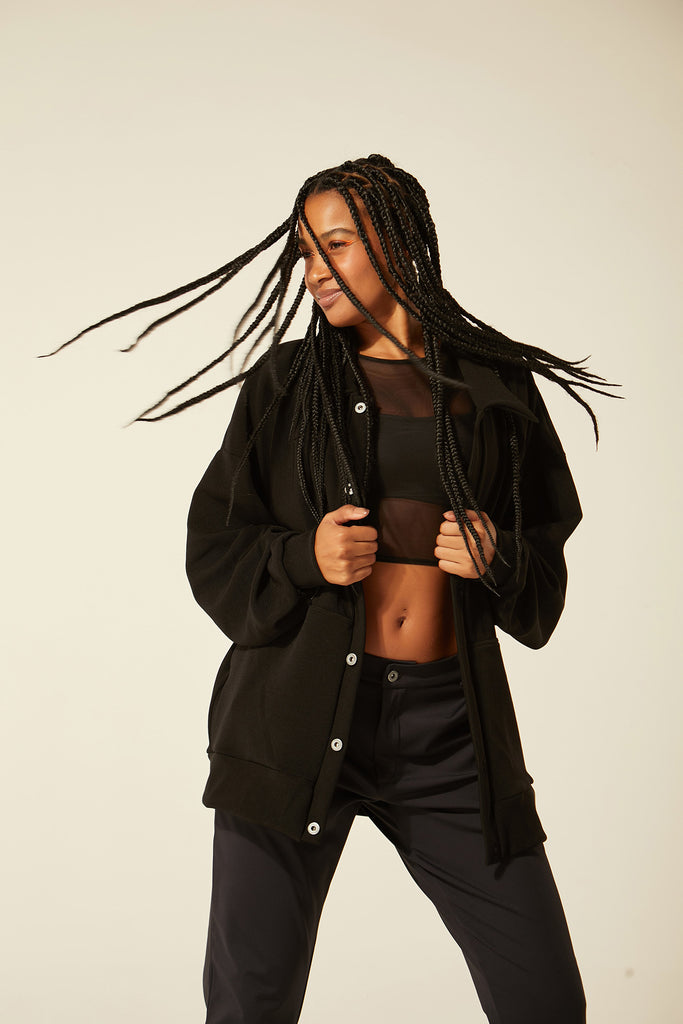 Jaka Trench Jaqueta Preta com Bolsos – Rani