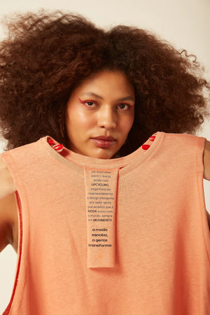 Re-Gata Cavada Laranjão – regata cavada feminina laranja – foto 3 | Rani Fit